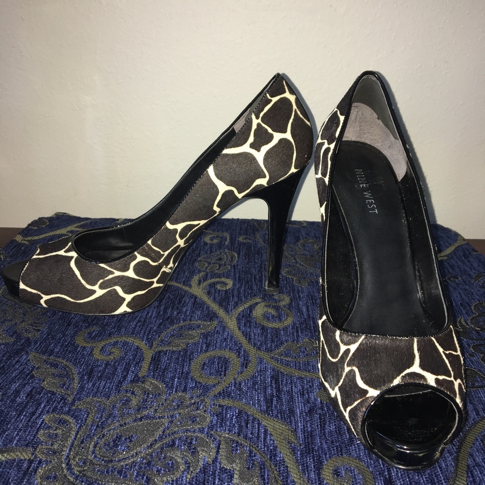 Nine West giraffe print heels